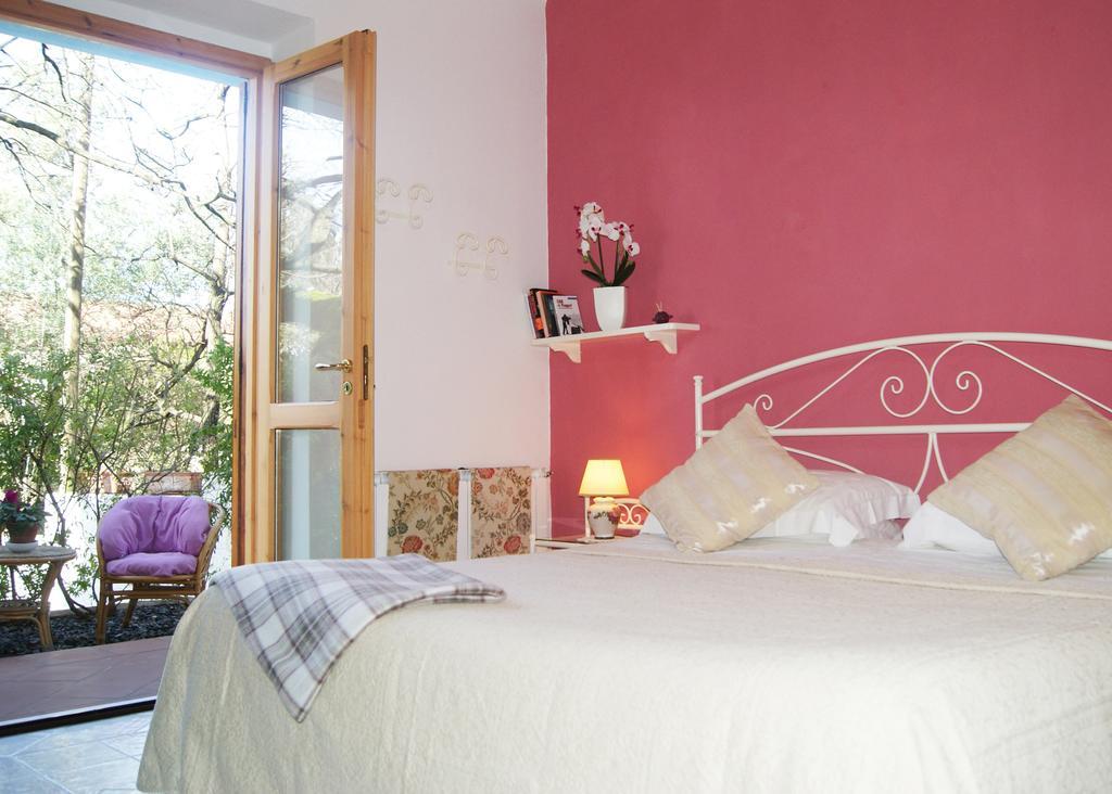 B&B La Casa Del Gelso Acquafredda Room photo